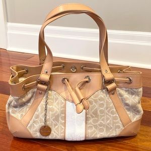 Calvin Klein • Purse (NEW!)